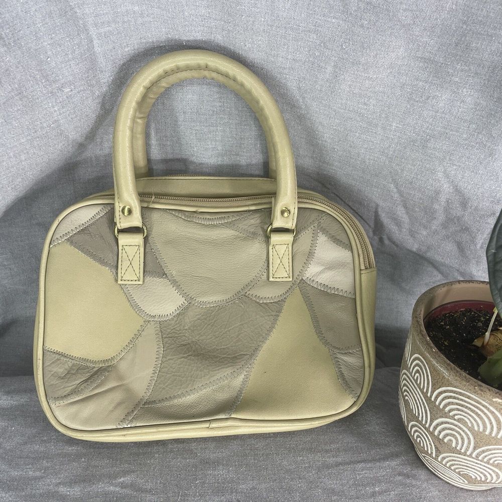 Vintage Leather Purse‎